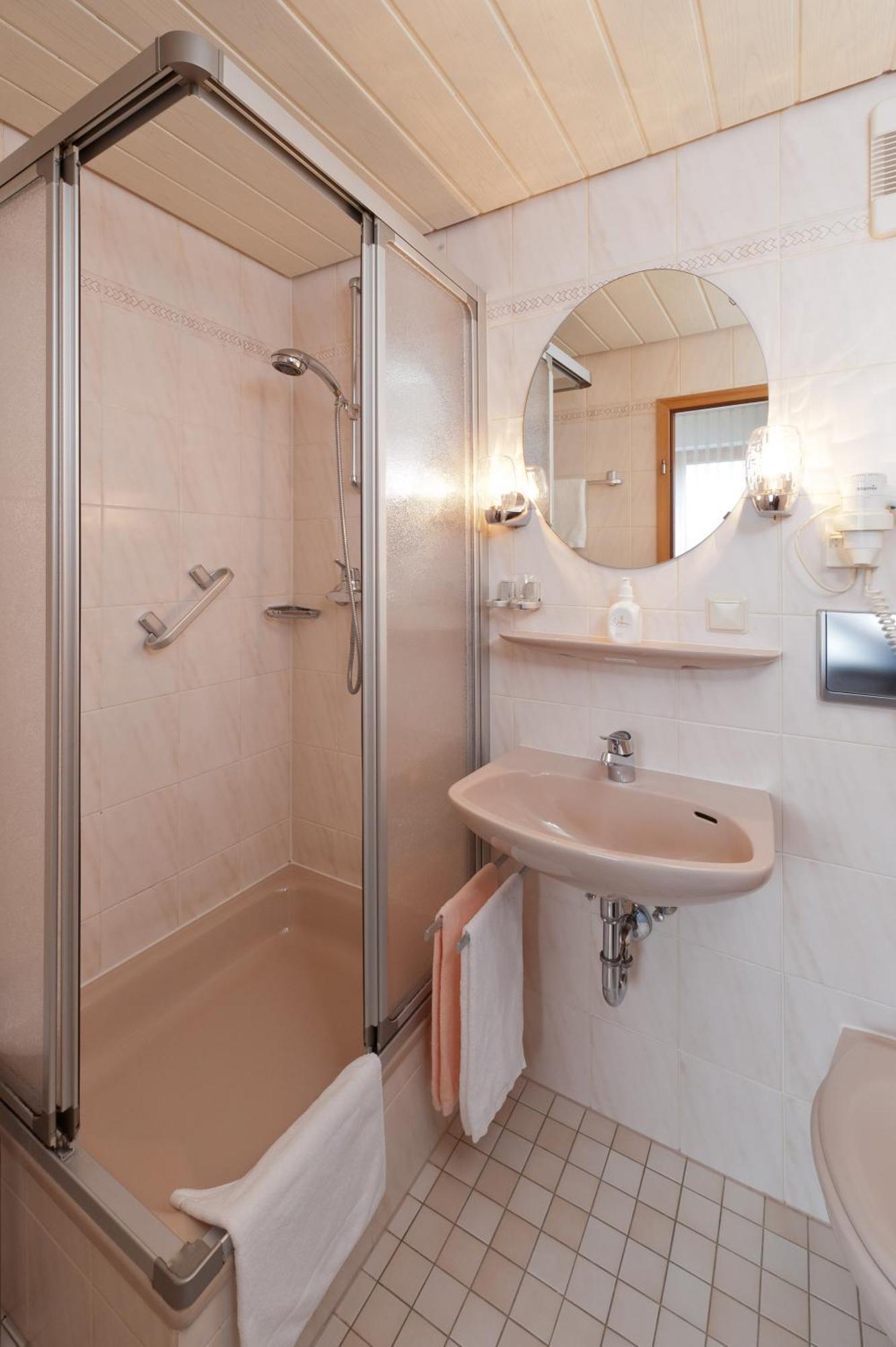 Sindersdorfer Hof Hotel Hilpoltstein Luaran gambar